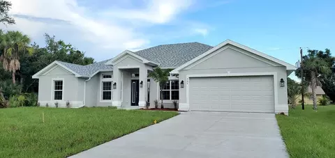 706 Haleybury St, Port Charlotte, FL 33948