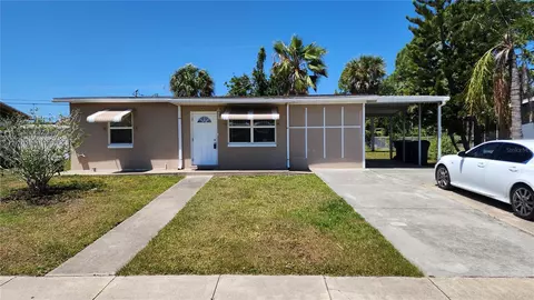 5443 Grobe St, North Port, FL 34287