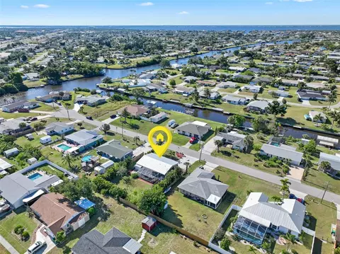 120 Arlington Ct NE, Port Charlotte, FL 33952