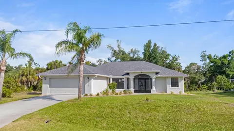 2179 Roanoke Rd, North Port, FL 34288