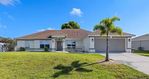 2051 NE 20th St, Cape Coral, FL 33909