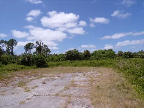 Mitis Court, North Port, FL 34288