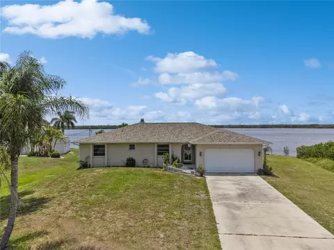 519 Ridgecrest Dr, Punta Gorda, FL 33982