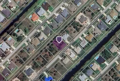101 Long Meadow Ln, Rotonda West, FL 33947