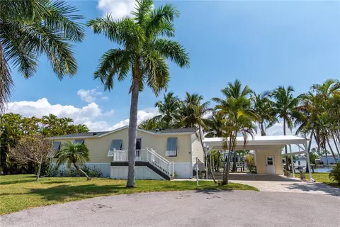 23 Holland Dr, Punta Gorda, FL 33950