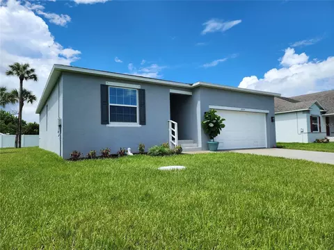 18515 Fort Smith Cir, Port Charlotte, FL 33948