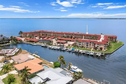 1 Colony Point Dr #A10, Punta Gorda, FL 33950
