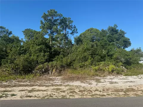 220 E Canal Way NE, Lake Placid, FL 33852