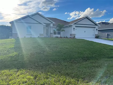 10445 New Brittain St, Port Charlotte, FL 33981