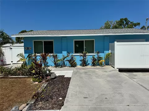 820 Palm Ave, Englewood, FL 34223