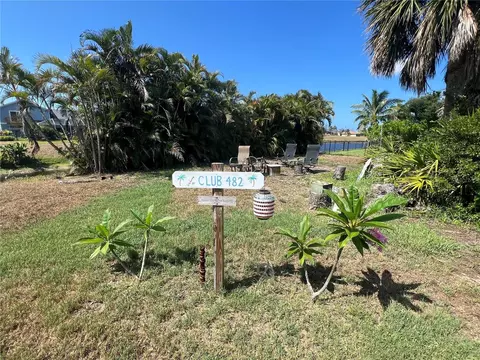 482 Boundary Blvd, Rotonda West, FL 33947