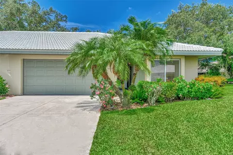 3058 Crown Heron Pt, Venice, FL 34293