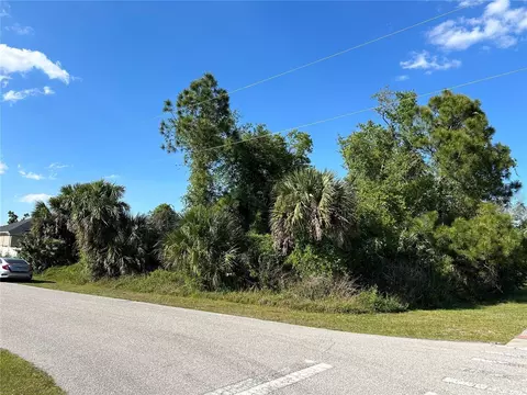 S Haberland Boulevard, North Port, FL 34288