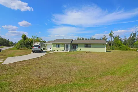 374 Hiram St, Punta Gorda, FL 33982