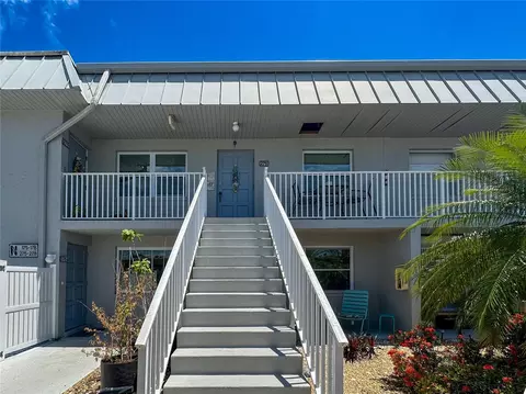 6777 Winkler Rd #276, Fort Myers, FL 33919