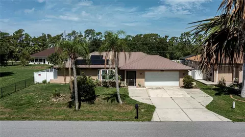1025 Cabot St E, Port Charlotte, FL 33953