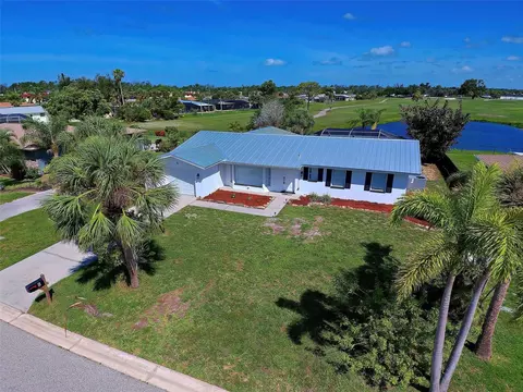 6 Oakland Hills Ct, Rotonda West, FL 33947