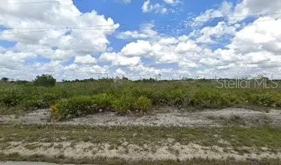 2814 70th St W, Lehigh Acres, FL 33971