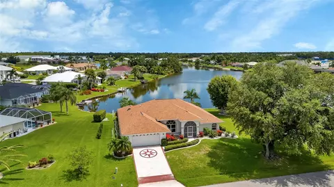 11614 SW Dallas Dr N, Lake Suzy, FL 34269