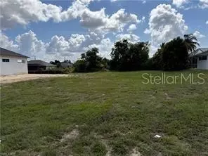124 SE 2nd Ave, Cape Coral, FL 33990