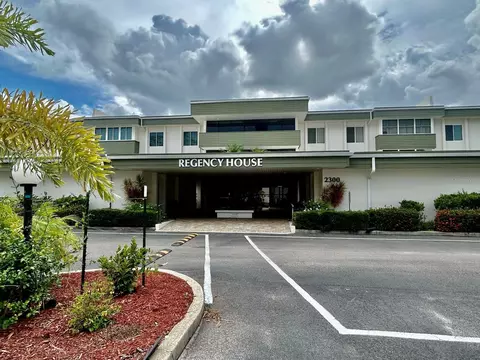 2300 Aaron St #308, Port Charlotte, FL 33952