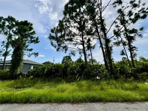 5587 Veracruz Ter, Port Charlotte, FL 33981