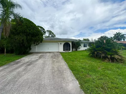 1474 Yorkshire St, Port Charlotte, FL 33952