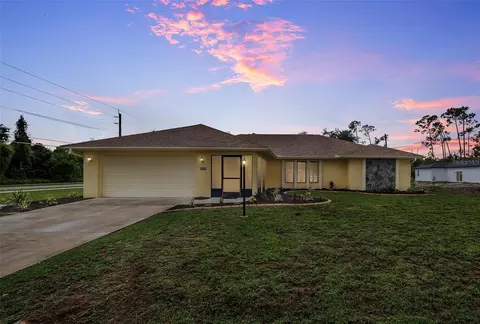529 Yorkshire St, Port Charlotte, FL 33954