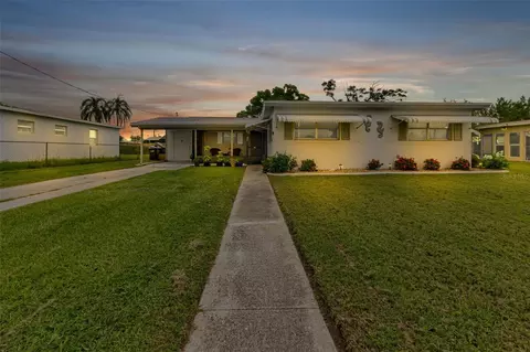6128 Pan American Blvd, North Port, FL 34287