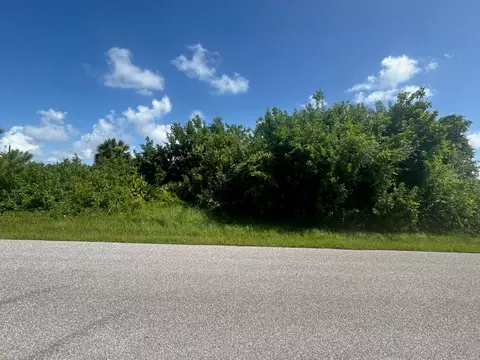 11084 Sunnydale Ave, Englewood, FL 34224