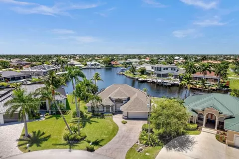 2215 SW 53rd Ter, Cape Coral, FL 33914
