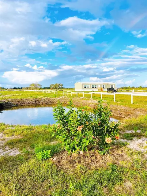 20219 NW 248th St, Okeechobee, FL 34972 photo 1