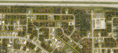 000 Snug St, North Port, FL 34286