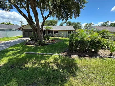 20359 Banner Ave, Port Charlotte, FL 33952