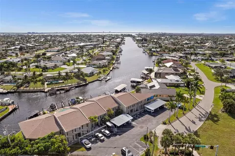 4803 SW Santa Barbara Ct #10, Cape Coral, FL 33914