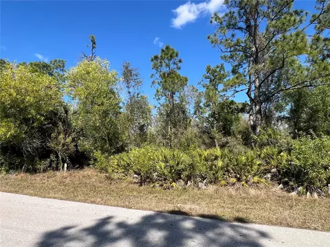 28238 S Twin Lakes Dr, Punta Gorda, FL 33955
