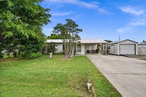 2107 Parker Ave, Fort Myers, FL 33905