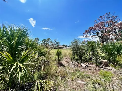 230 Fairway Rd, Rotonda West, FL 33947