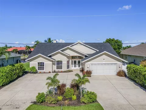 404 SE 10th Ct, Cape Coral, FL 33990