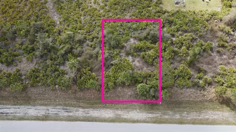 12061 Gisinger Blvd, Port Charlotte, FL 33981
