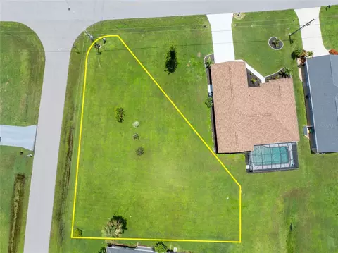 Barranquilla Avenue, Punta Gorda, FL 33983