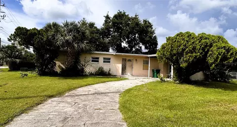 21098 Glendale Ave, Port Charlotte, FL 33952