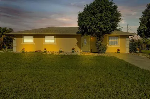 1055 Birchcrest Blvd, Port Charlotte, FL 33952