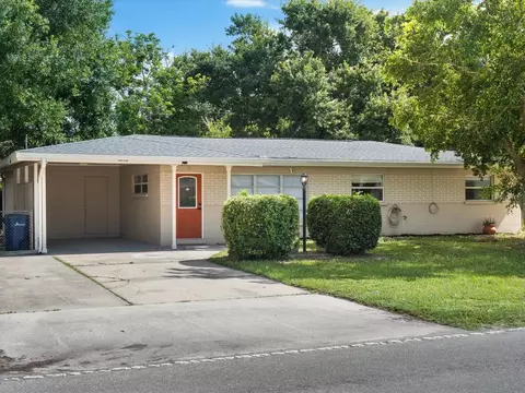 3715 Wilkinson Rd, Sarasota, FL 34233