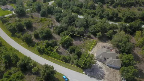 7235 Pinedale Dr, Port Charlotte, FL 33981