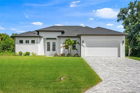 8302 Wawana Rd, North Port, FL 34287