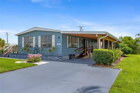 61 Lakeview Dr, North Port, FL 34287