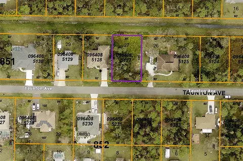 Tauton Avenue, North Port, FL 34286