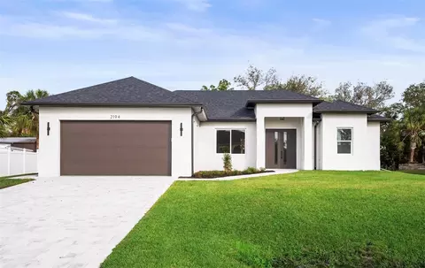 2194 Cincinnati St, North Port, FL 34286