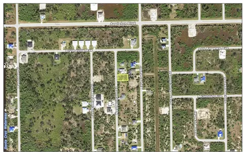 10396 New Brittain St, Port Charlotte, FL 33981